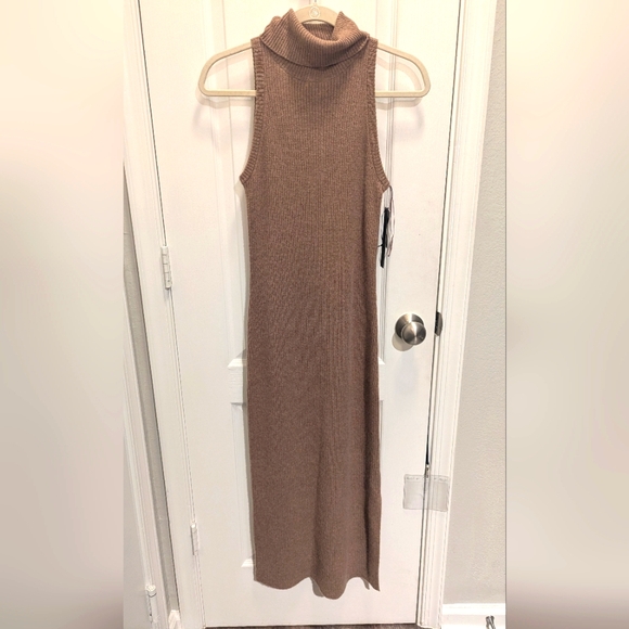 House‎ Of Harlow 1960s 100% Cashmere Dress Size Medium - Picture 1 of 6